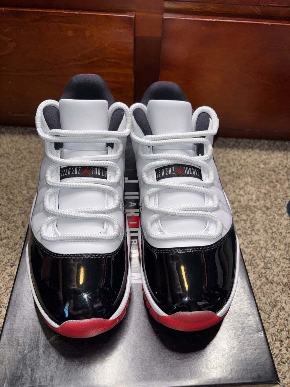 Air Jordan 11 Retro Low 'Concord Bred' (AV2187-160) - Picture 5 of 8